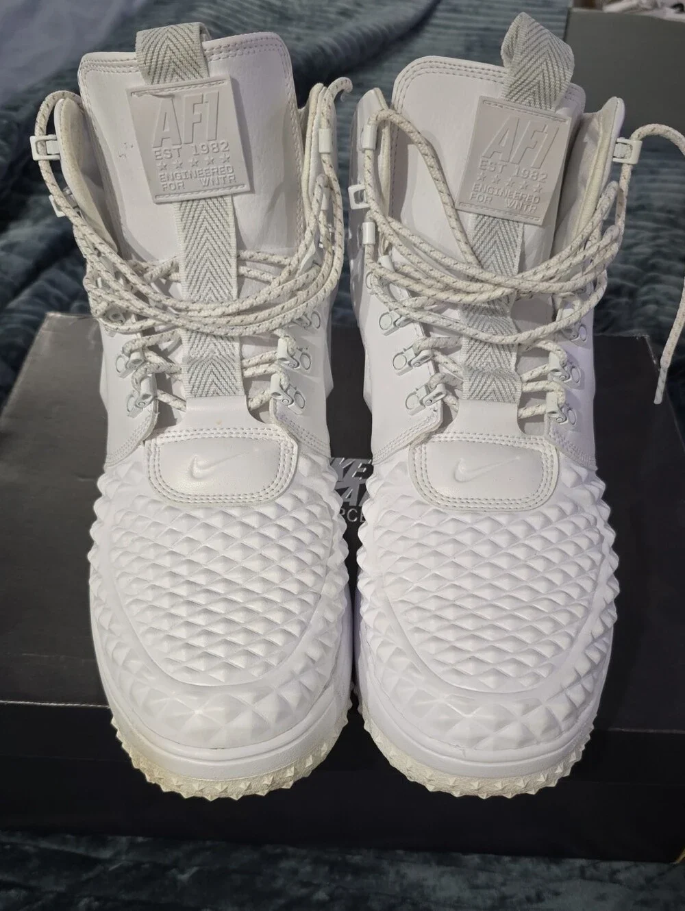 Men Nike  AF1 High-Top Lace-Up Boots in White